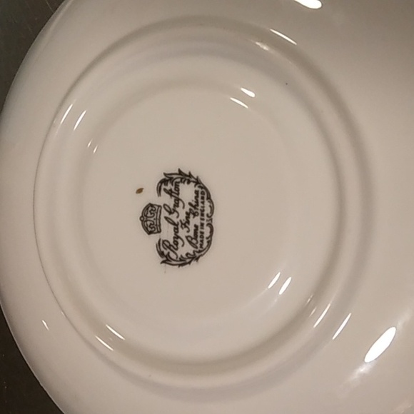 Royal Grafton Bone China Cup & Saucer - Picture 7 of 7